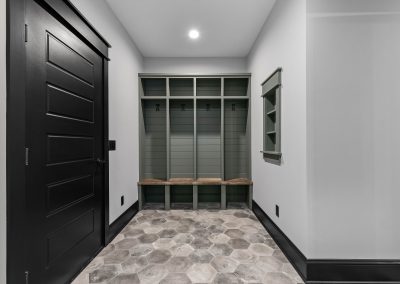 5000VelaskoRdInteriors-2324-400x284 Portfolio