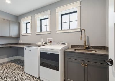 5005McclenthenRd-3687-400x284 Portfolio