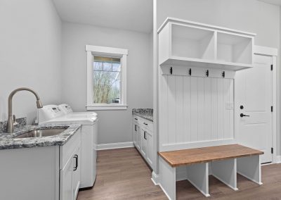 NewBuild145HitchcockPointRd-3725-400x284 Portfolio