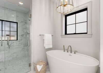 Parade2024-122-400x284 Portfolio