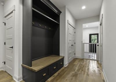 StoneHammer4612PalmerRd-0213-400x284 Portfolio