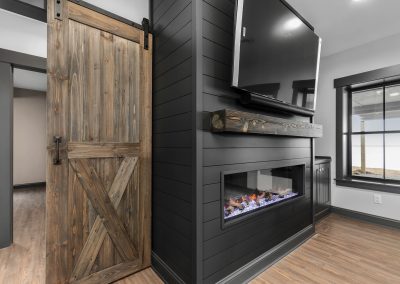 StoneHammer7025LakeshoreRd-1714-400x284 Portfolio