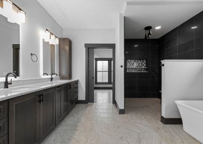 StoneHammer7025LakeshoreRd-1863-1-400x284 Portfolio