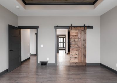 StoneHammer7025LakeshoreRd-4-400x284 Portfolio