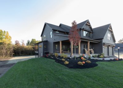 StoneHammerParade2022Exterior-4318-400x284 Portfolio