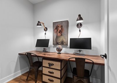 StoneHammerParade2022Interior-3976-400x284 Portfolio