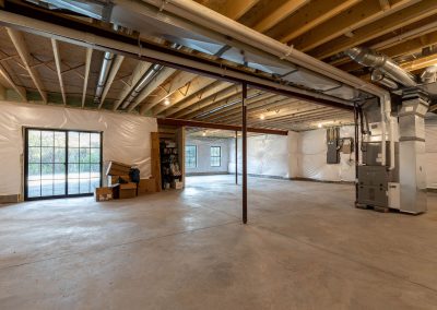 StoneHammerParade2022Interior-4309-400x284 Portfolio