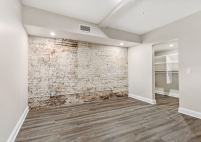 WFayetteUnits-Bdrm-3752-400x284 Commercial